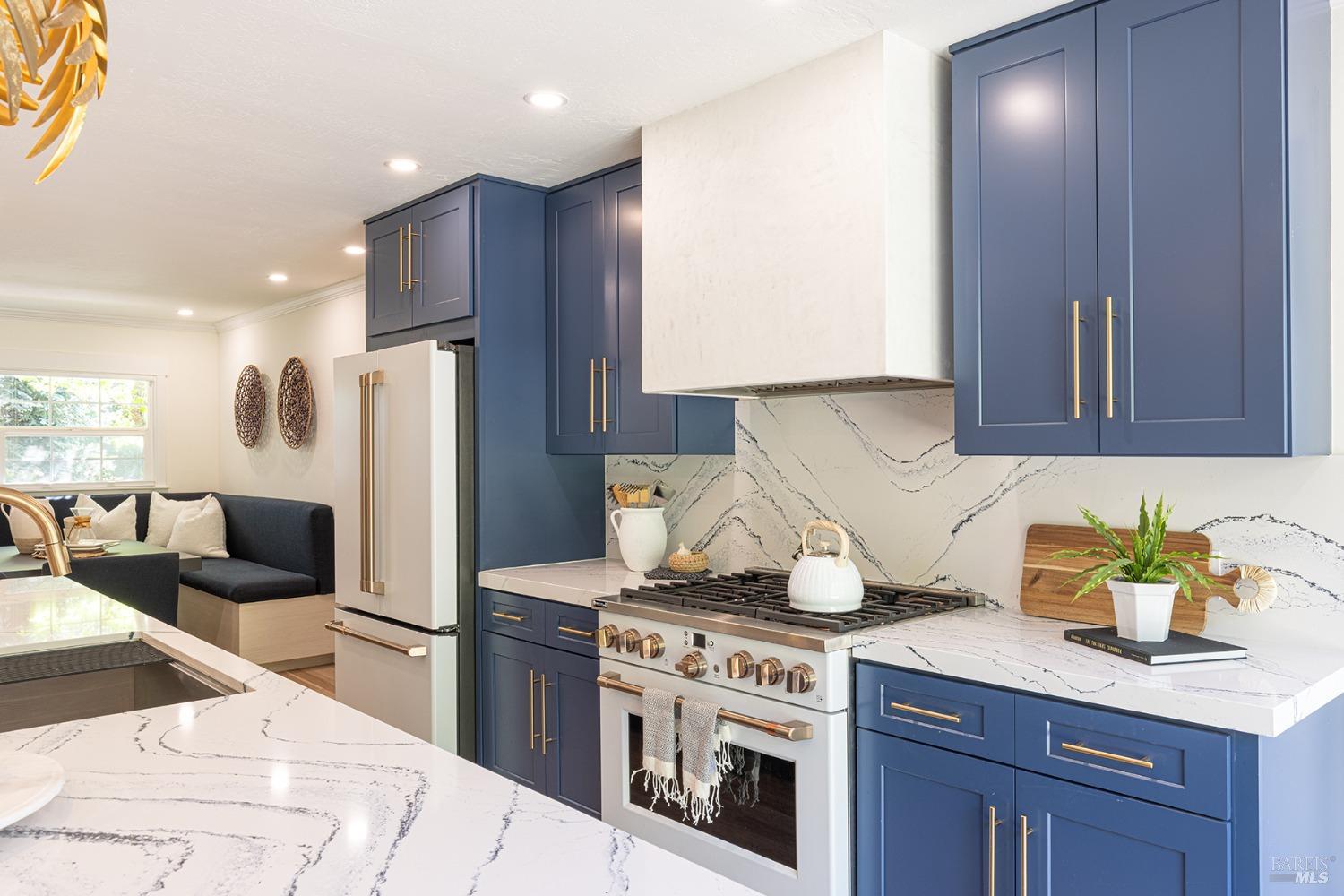 Detail Gallery Image 23 of 78 For 3180 Vichy Ave, Napa,  CA 94558 - 3 Beds | 3 Baths