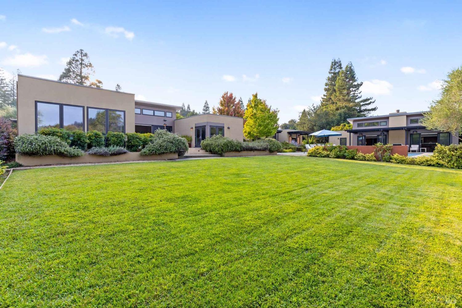 Detail Gallery Image 33 of 35 For 2252 W Dry Creek Rd, Healdsburg,  CA 95448 - 5 Beds | 5 Baths