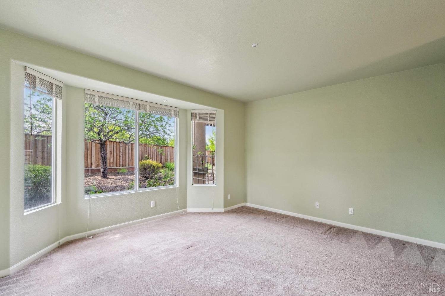Detail Gallery Image 23 of 42 For 104 Plumeria Ct, Cloverdale,  CA 95425 - 2 Beds | 2 Baths