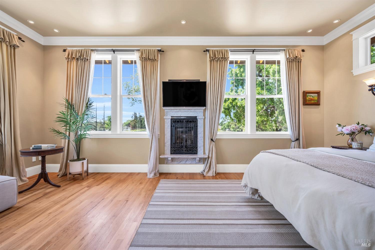 Detail Gallery Image 38 of 79 For 3950 Black Oak Dr, Santa Rosa,  CA 95401 - 4 Beds | 4/1 Baths