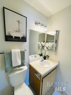 Detail Gallery Image 10 of 11 For 2200 Peach Tree Dr, Fairfield,  CA 94533 - 2 Beds | 2 Baths