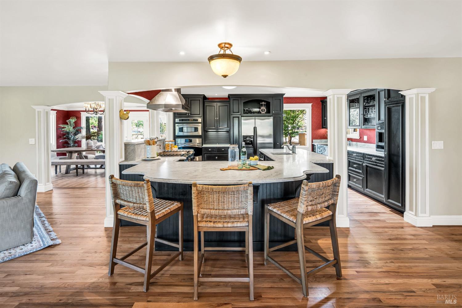 Detail Gallery Image 13 of 79 For 3950 Black Oak Dr, Santa Rosa,  CA 95401 - 4 Beds | 4/1 Baths