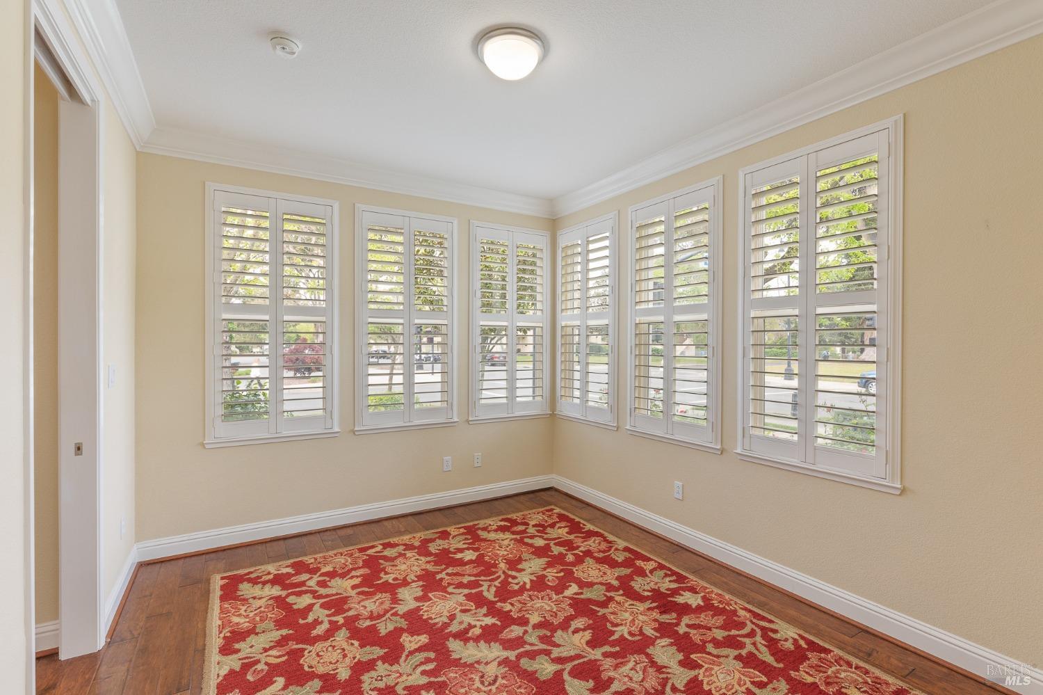 Detail Gallery Image 8 of 42 For 1105 Azuar Ave, Vallejo,  CA 94592 - 3 Beds | 2 Baths