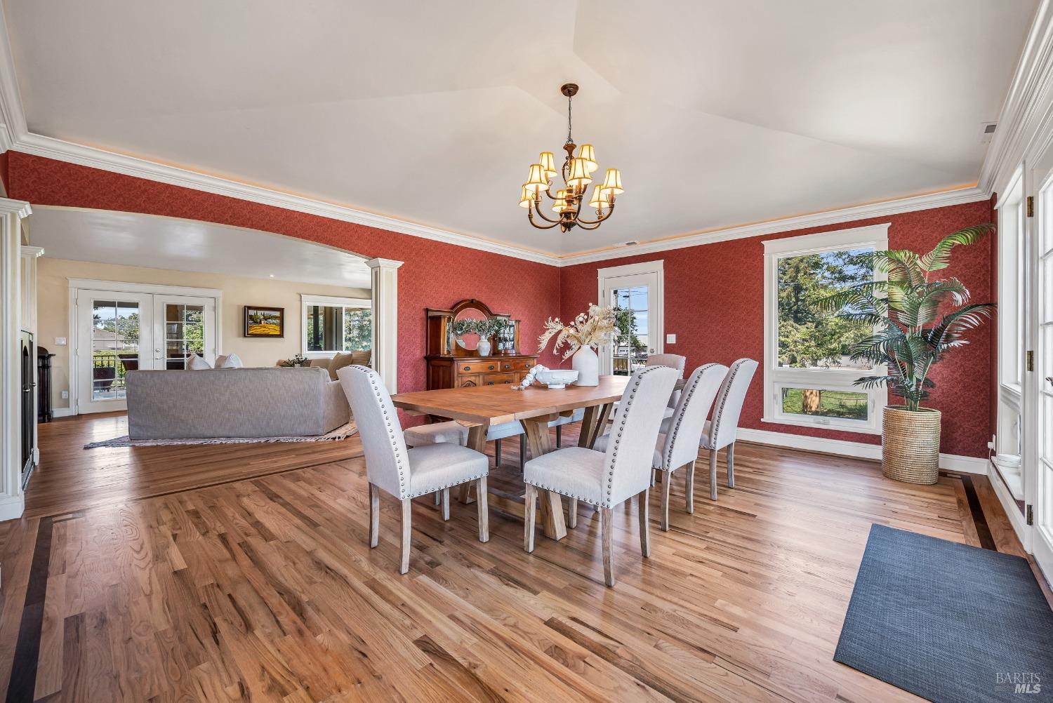 Detail Gallery Image 20 of 79 For 3950 Black Oak Dr, Santa Rosa,  CA 95401 - 4 Beds | 4/1 Baths