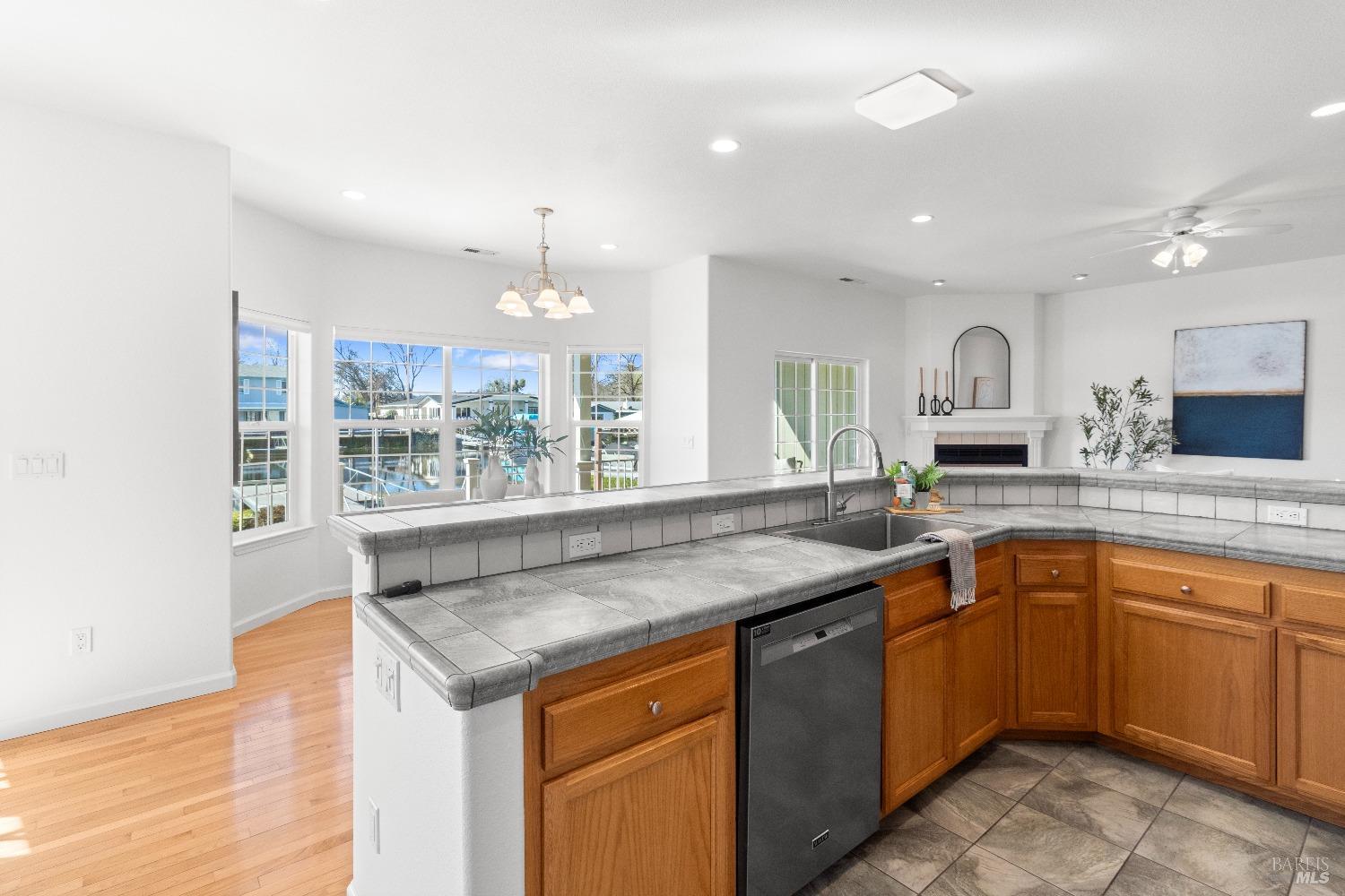 Detail Gallery Image 24 of 47 For 3193 Saint Francis Dr, Lakeport,  CA 95453 - 3 Beds | 2 Baths