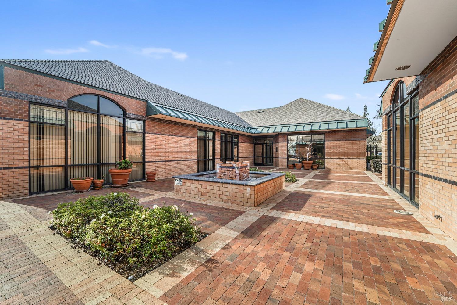 Detail Gallery Image 1 of 34 For 2801 Waterman Blvd #270,  Fairfield,  CA 94534 - – Beds | – Baths