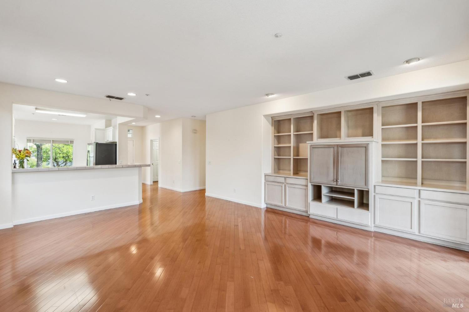 Detail Gallery Image 20 of 42 For 104 Plumeria Ct, Cloverdale,  CA 95425 - 2 Beds | 2 Baths