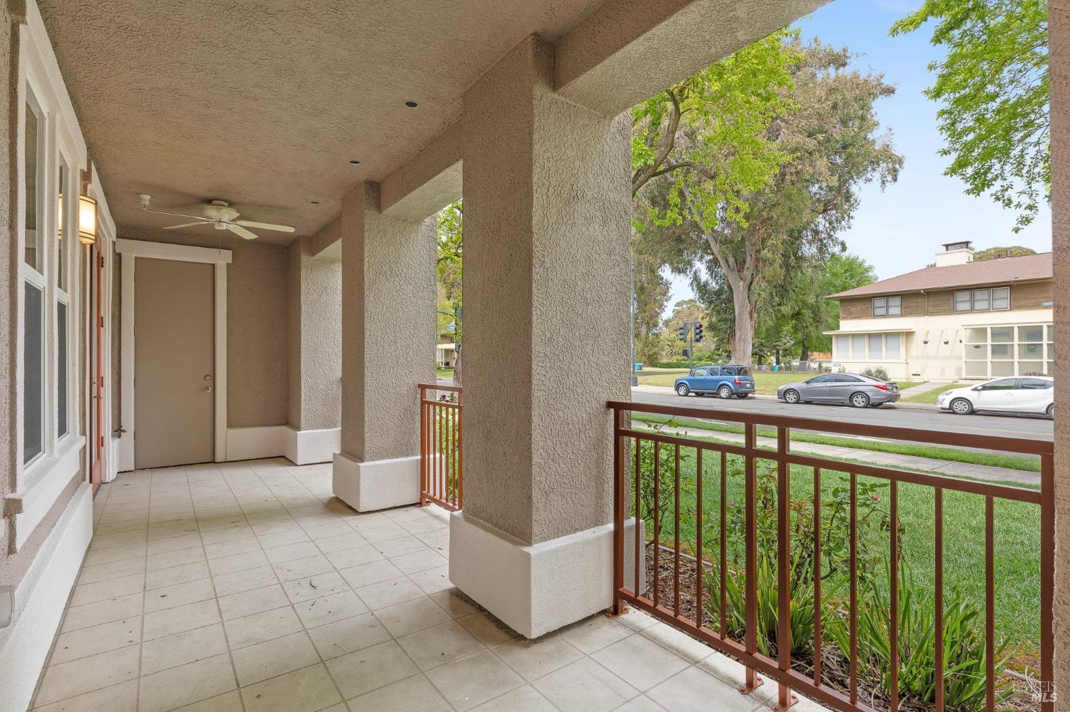 Detail Gallery Image 37 of 42 For 1105 Azuar Ave, Vallejo,  CA 94592 - 3 Beds | 2 Baths