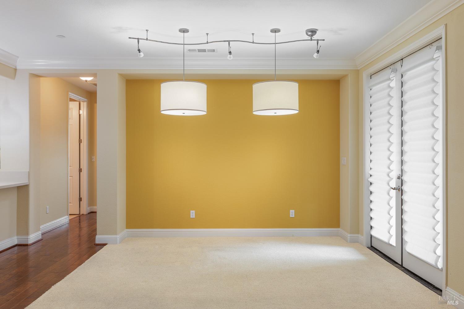 Detail Gallery Image 18 of 42 For 1105 Azuar Ave, Vallejo,  CA 94592 - 3 Beds | 2 Baths