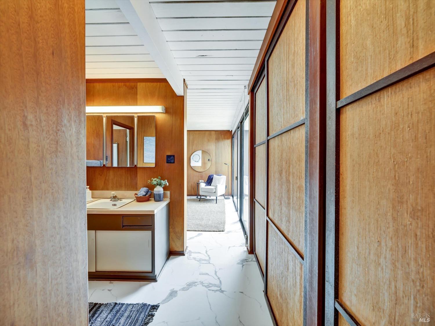 Detail Gallery Image 13 of 25 For 628 Bamboo Ter, San Rafael,  CA 94903 - 3 Beds | 2 Baths