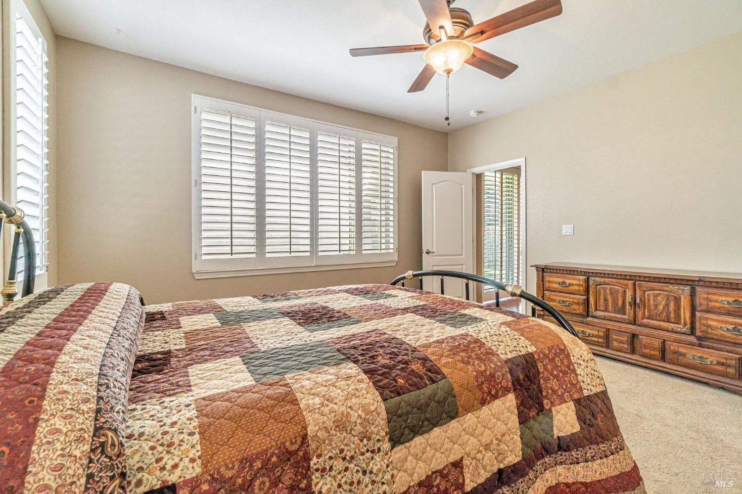 Red Sunset Court, Vacaville, California image 21