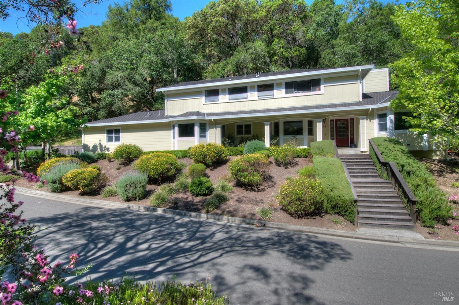 Detail Gallery Image 1 of 1 For 24 Wentworth Ln, Novato,  CA 94949 - 4 Beds | 2/1 Baths