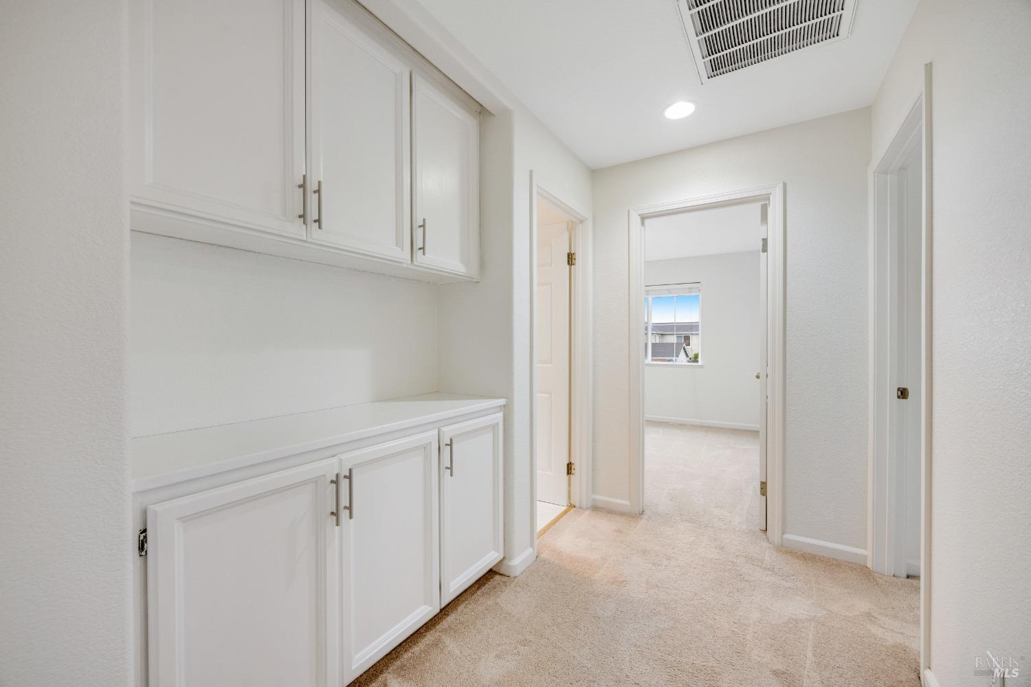 Detail Gallery Image 31 of 72 For 2916 Park Meadow Dr, Santa Rosa,  CA 95407 - 3 Beds | 2/1 Baths