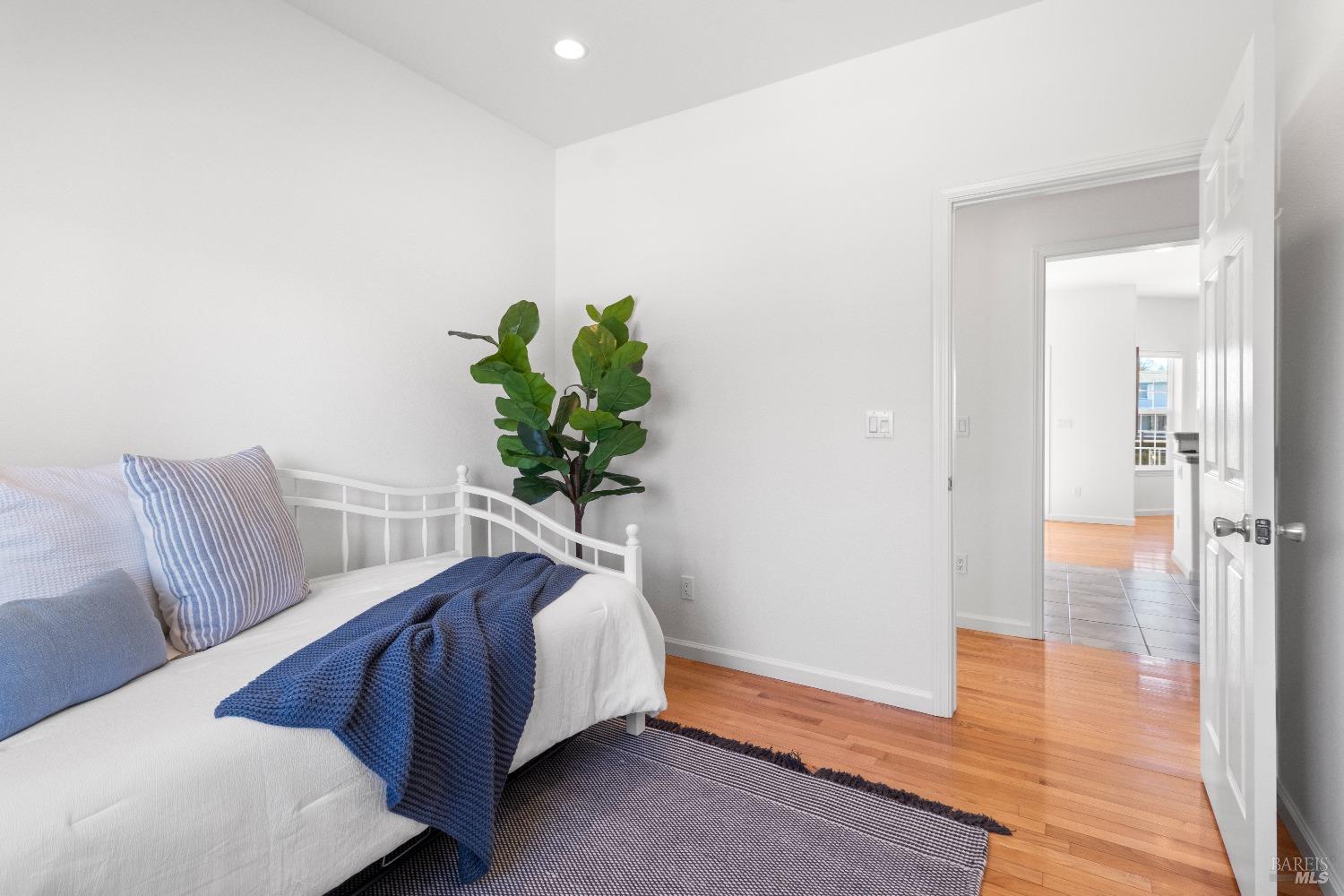 Detail Gallery Image 16 of 47 For 3193 Saint Francis Dr, Lakeport,  CA 95453 - 3 Beds | 2 Baths