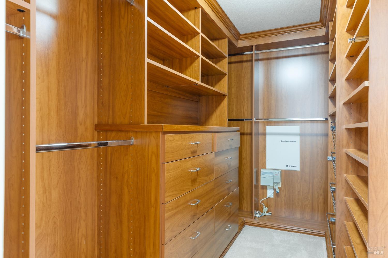 Detail Gallery Image 35 of 42 For 1105 Azuar Ave, Vallejo,  CA 94592 - 3 Beds | 2 Baths