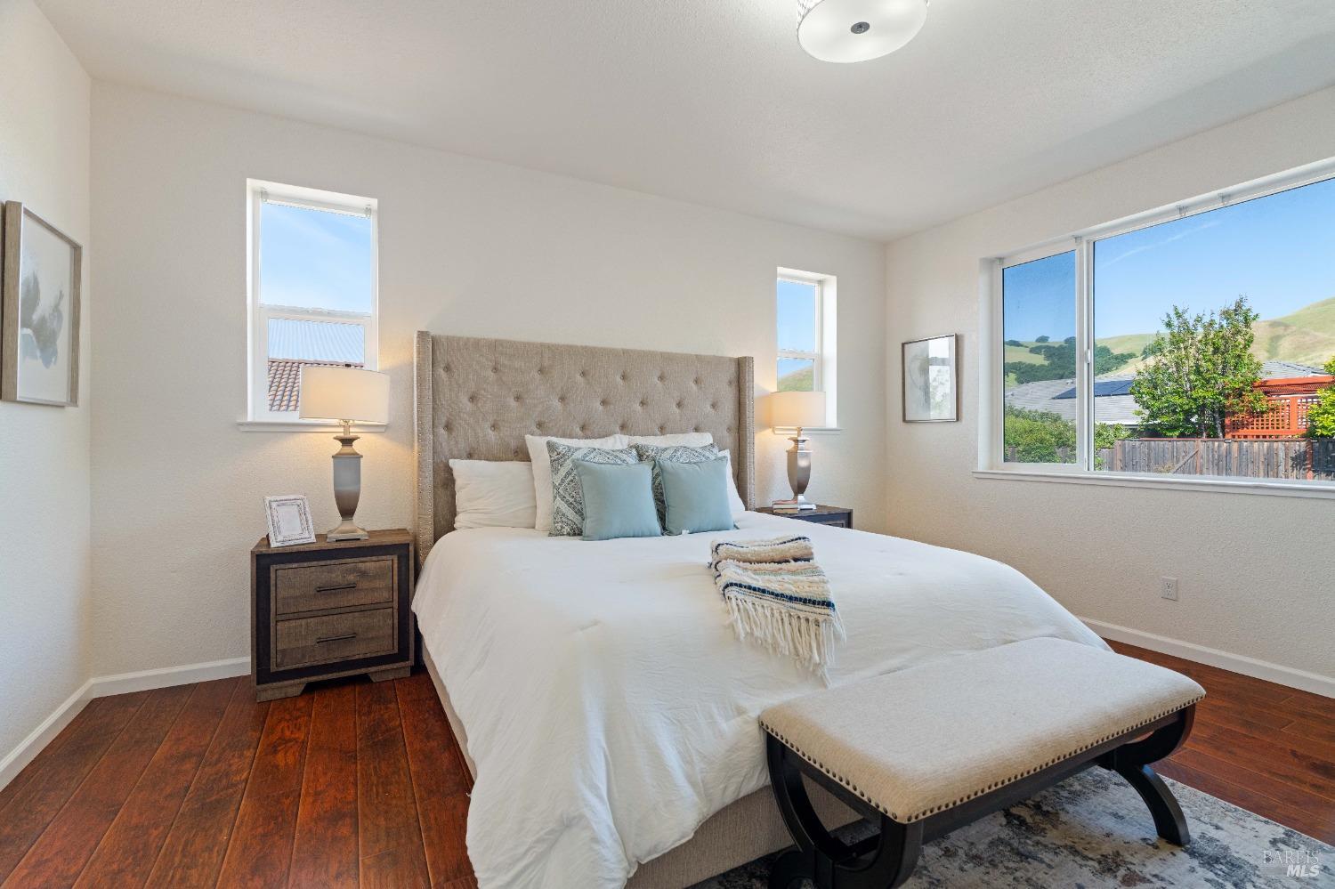Detail Gallery Image 30 of 51 For 2326 Ray Venning Ct, Fairfield,  CA 94533 - 4 Beds | 3/1 Baths