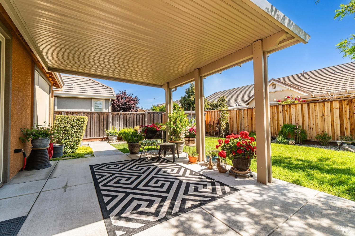 Red Sunset Court, Vacaville, California image 30