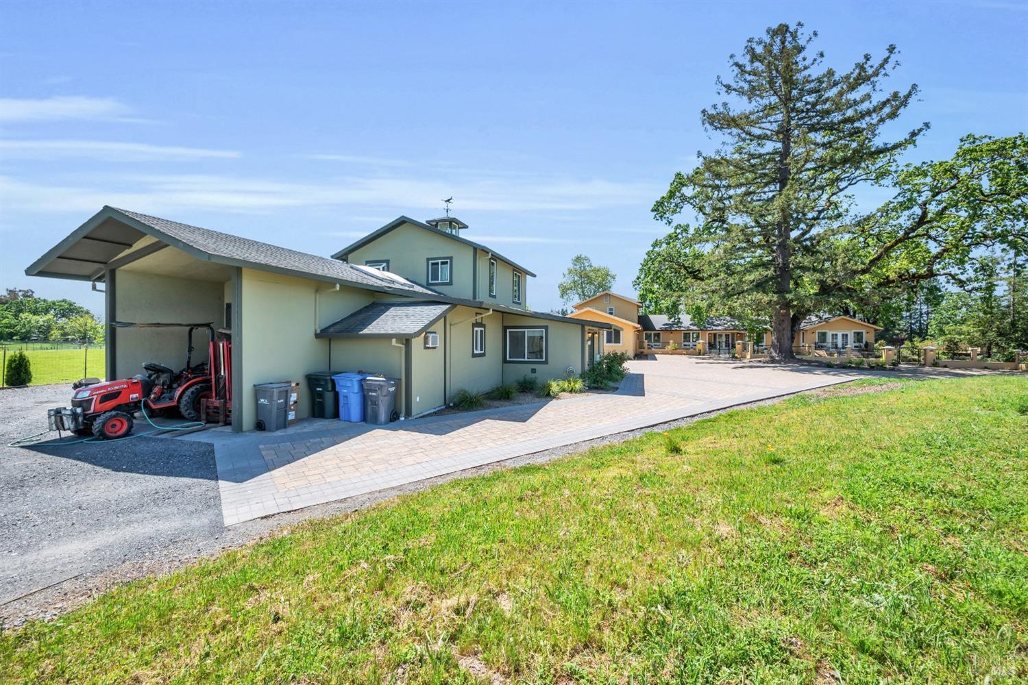 Detail Gallery Image 74 of 79 For 3950 Black Oak Dr, Santa Rosa,  CA 95401 - 4 Beds | 4/1 Baths
