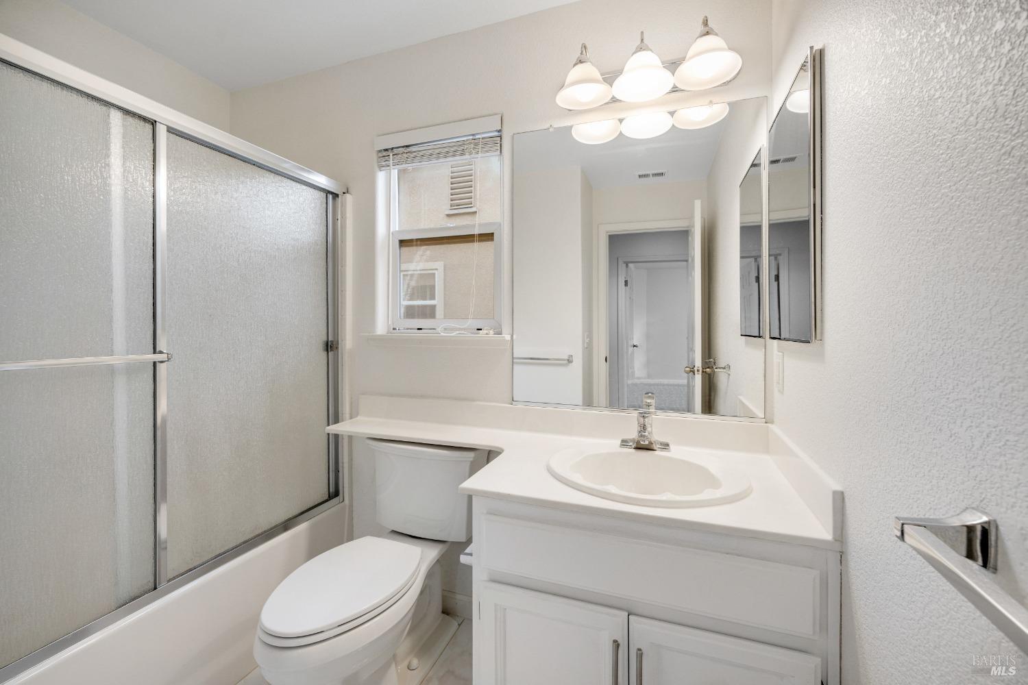 Detail Gallery Image 46 of 72 For 2916 Park Meadow Dr, Santa Rosa,  CA 95407 - 3 Beds | 2/1 Baths