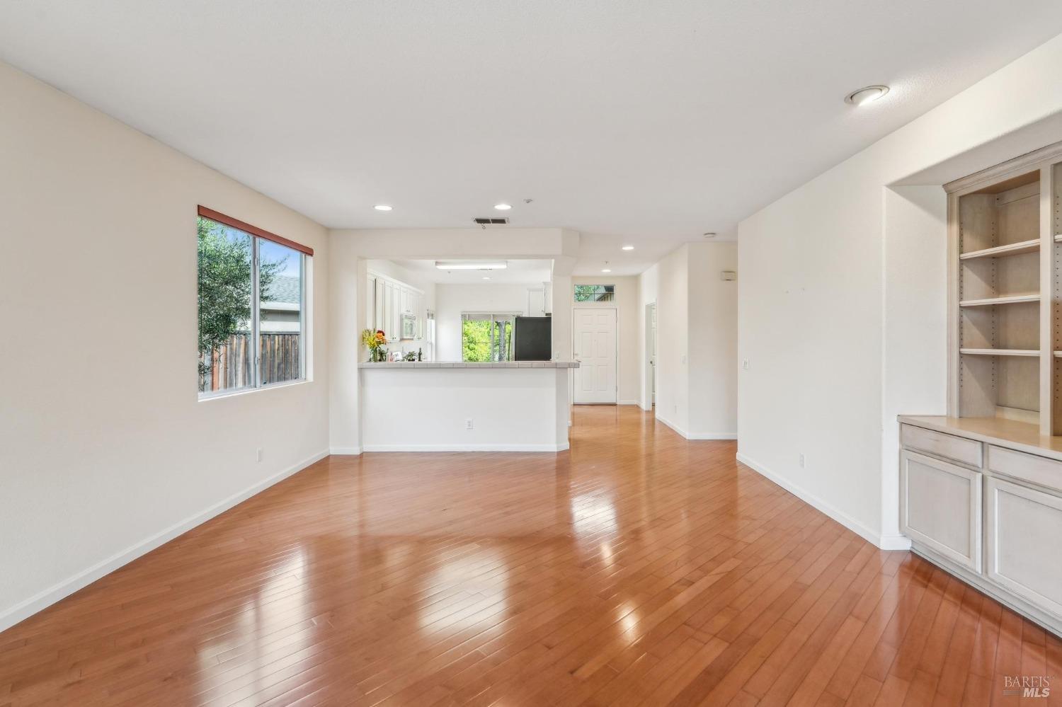 Detail Gallery Image 19 of 42 For 104 Plumeria Ct, Cloverdale,  CA 95425 - 2 Beds | 2 Baths