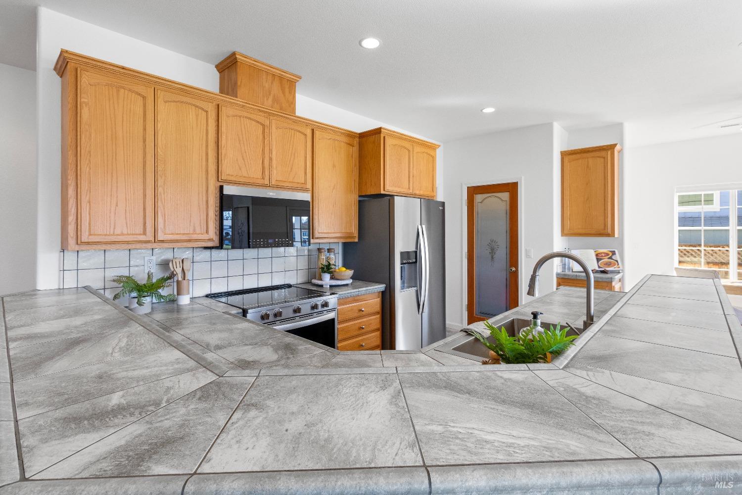 Detail Gallery Image 26 of 47 For 3193 Saint Francis Dr, Lakeport,  CA 95453 - 3 Beds | 2 Baths