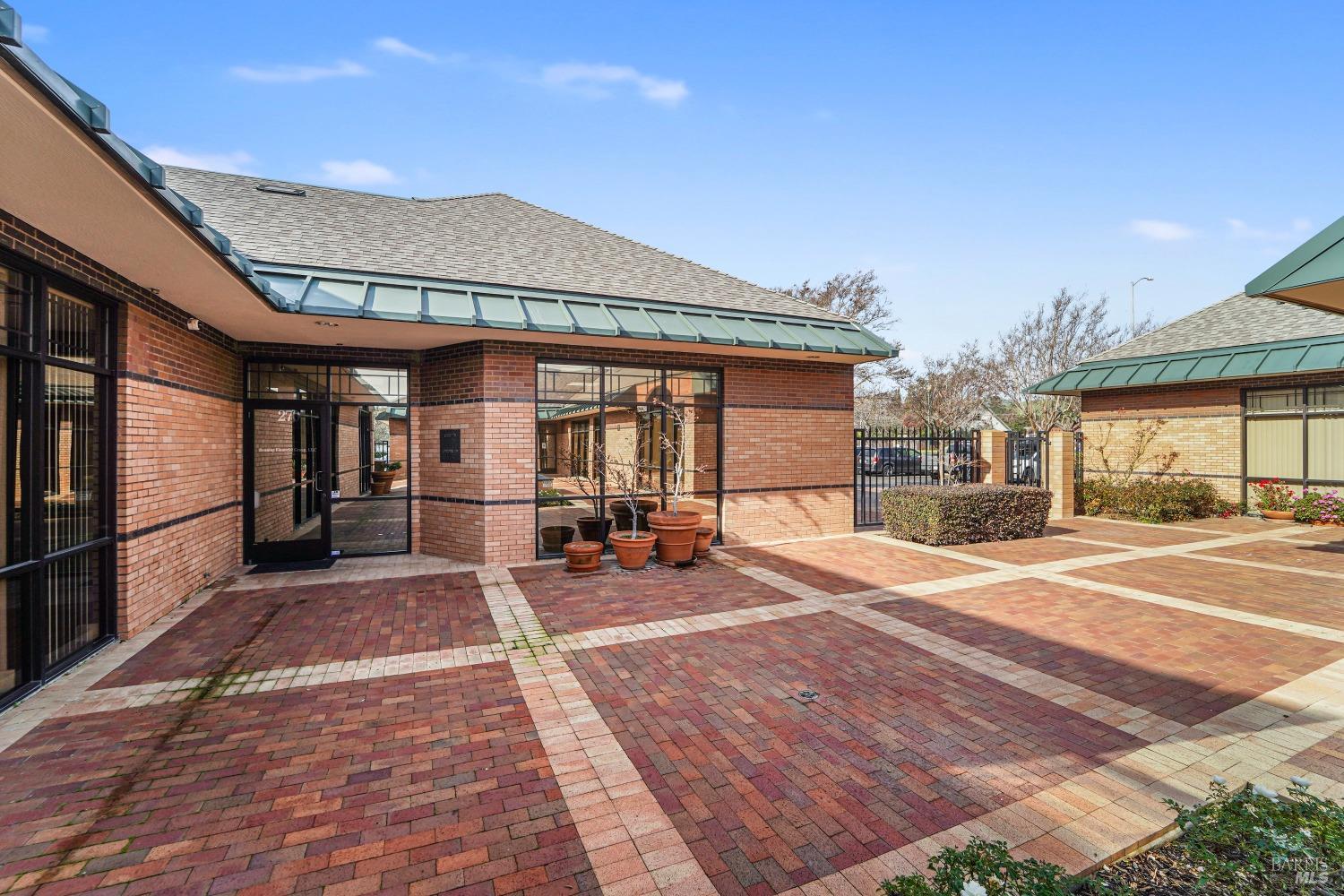 Detail Gallery Image 2 of 34 For 2801 Waterman Blvd #270,  Fairfield,  CA 94534 - – Beds | – Baths