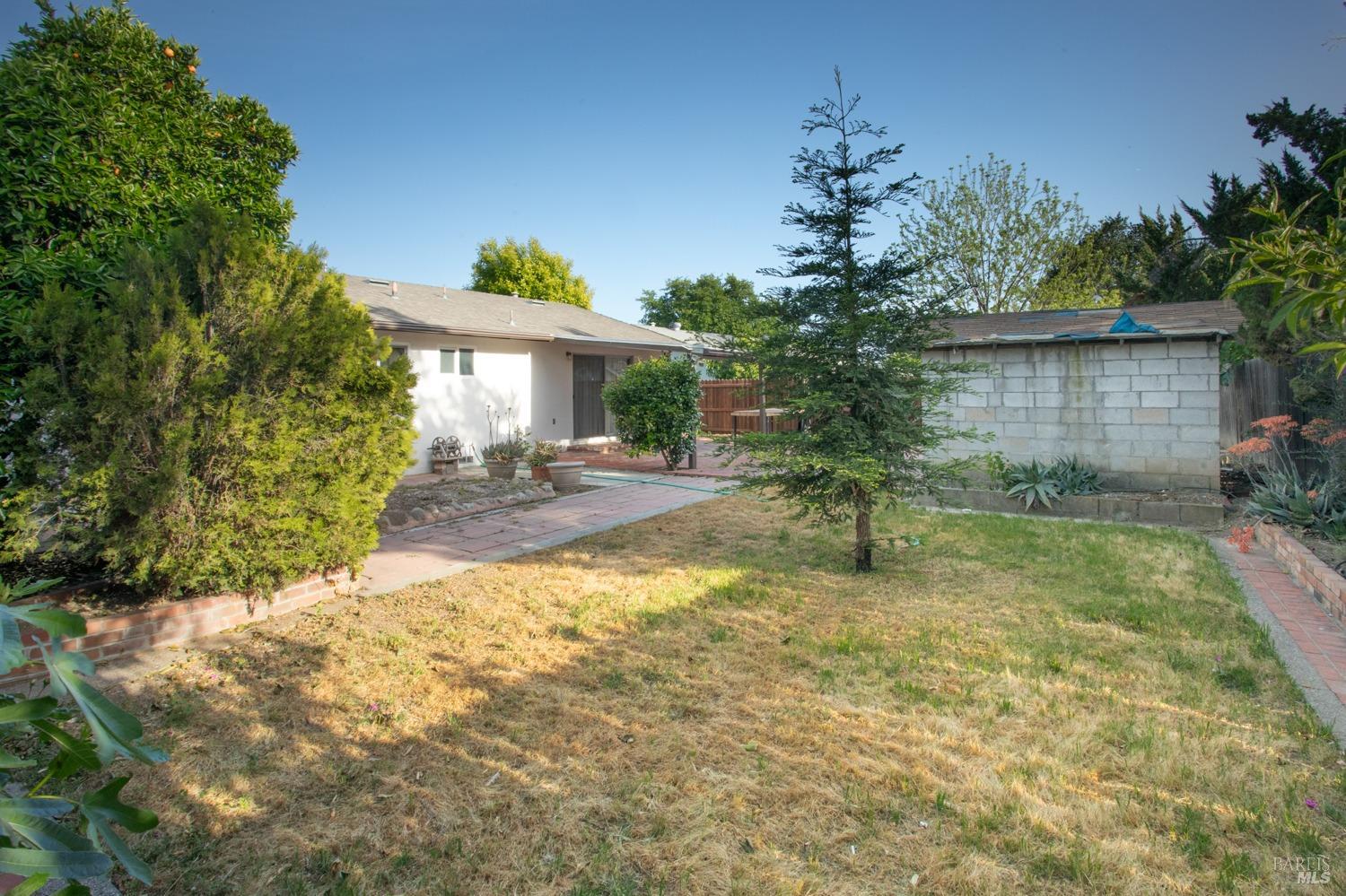 Detail Gallery Image 30 of 35 For 455 Priddy Dr, Dixon,  CA 95620 - 4 Beds | 2 Baths