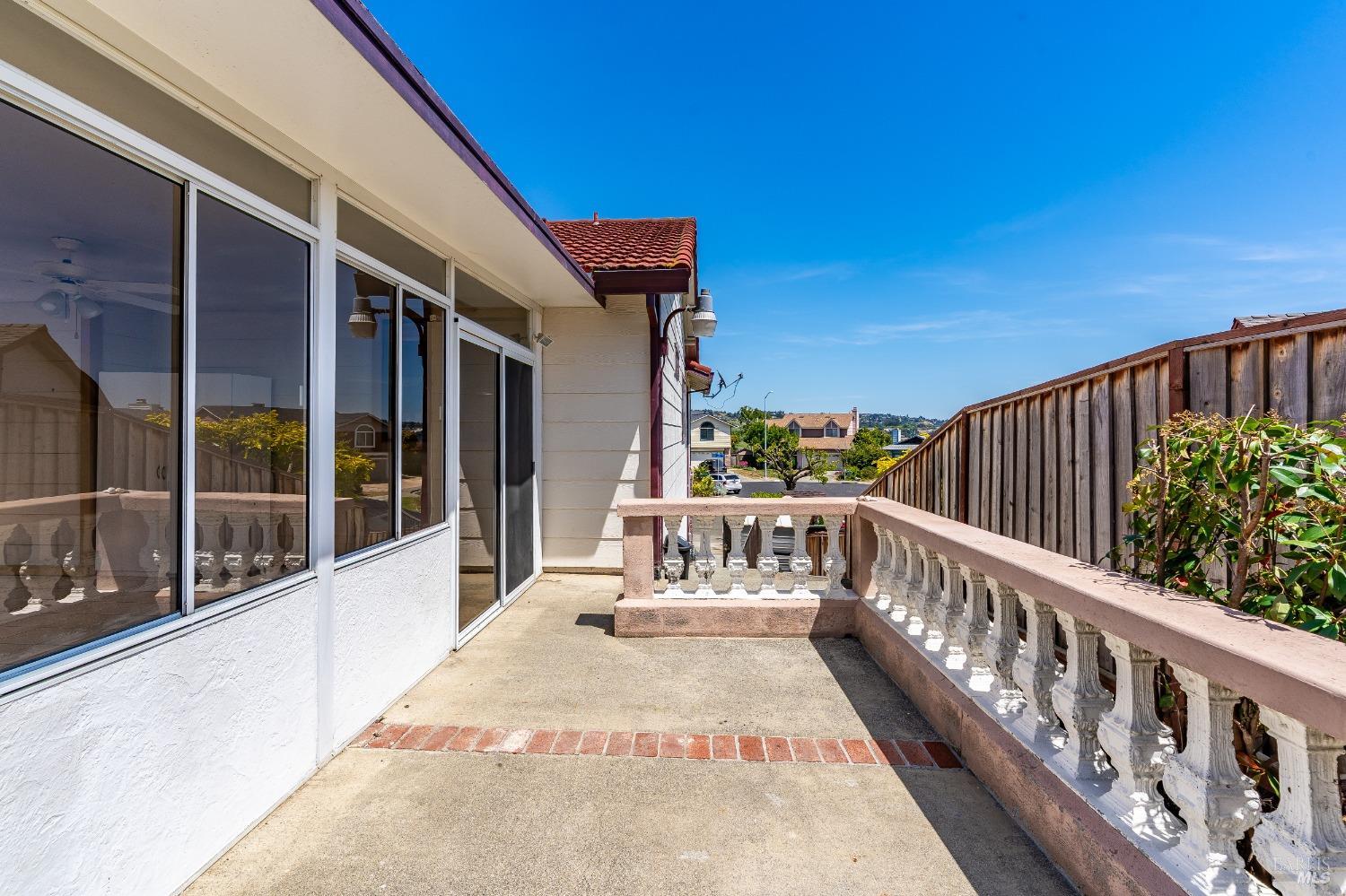 Detail Gallery Image 20 of 20 For 301 Sea Mist Dr, Vallejo,  CA 94591 - 3 Beds | 2 Baths
