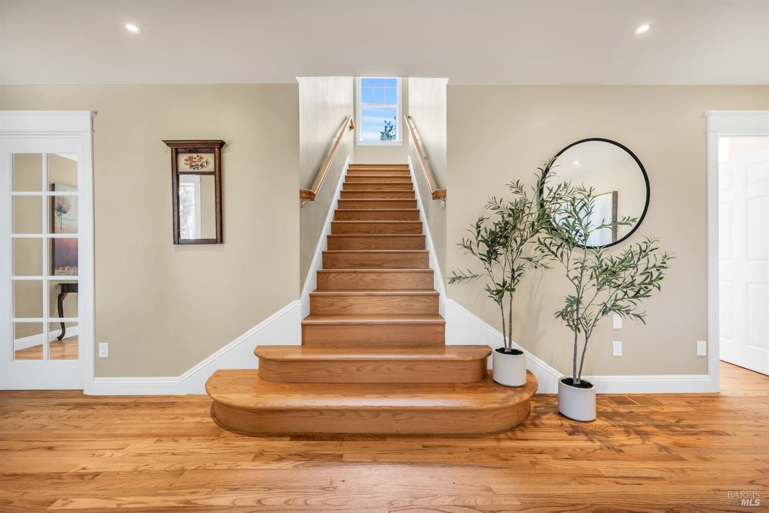 Detail Gallery Image 37 of 79 For 3950 Black Oak Dr, Santa Rosa,  CA 95401 - 4 Beds | 4/1 Baths