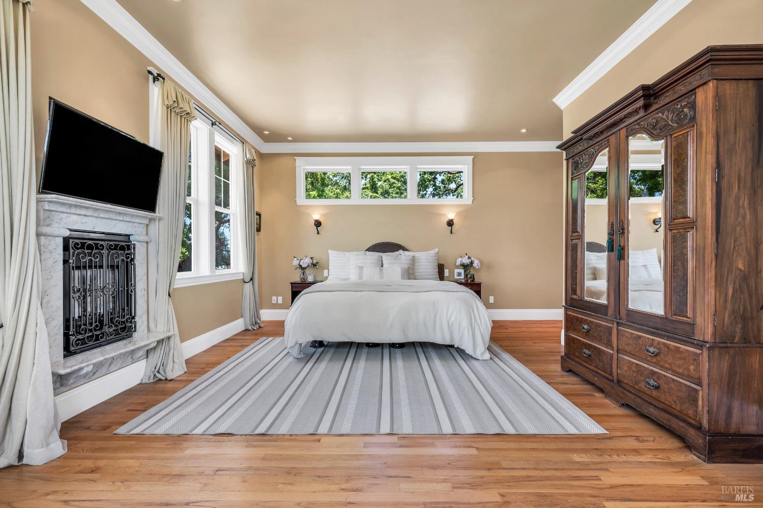 Detail Gallery Image 39 of 79 For 3950 Black Oak Dr, Santa Rosa,  CA 95401 - 4 Beds | 4/1 Baths