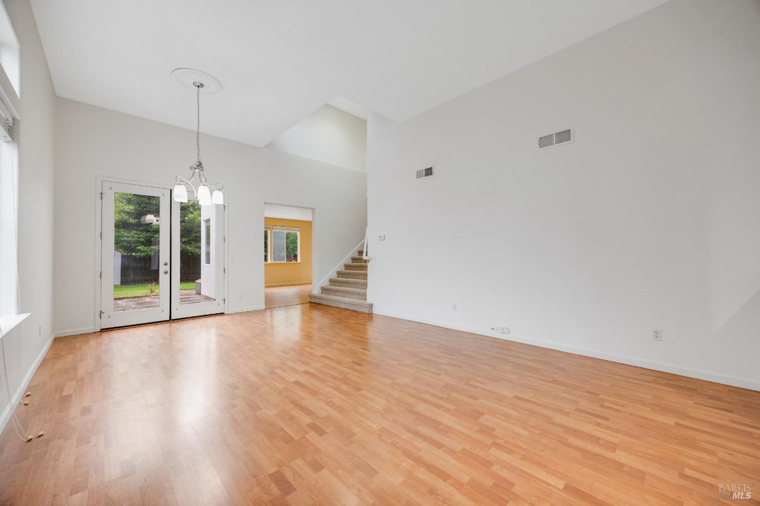 Detail Gallery Image 30 of 72 For 2916 Park Meadow Dr, Santa Rosa,  CA 95407 - 3 Beds | 2/1 Baths
