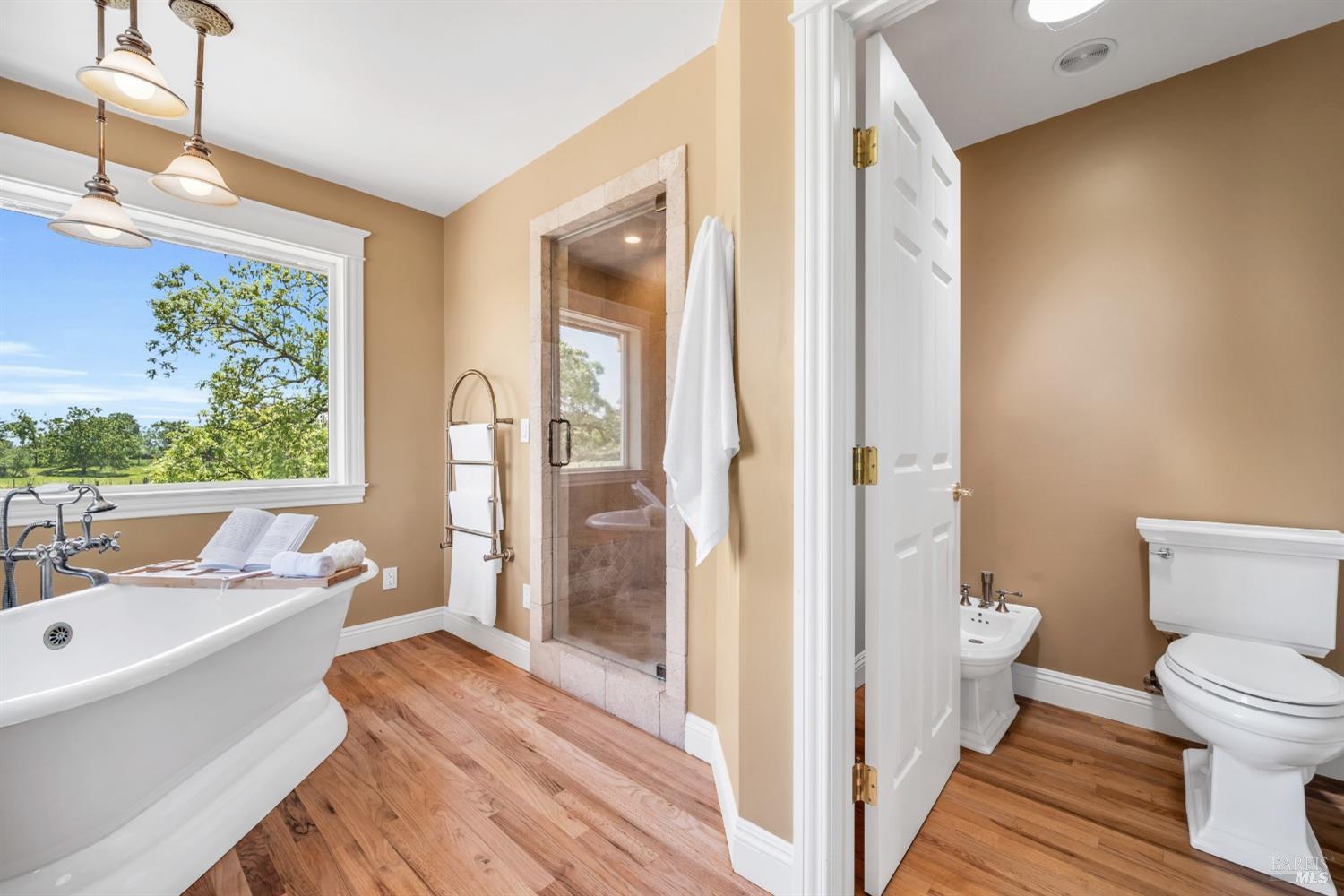 Detail Gallery Image 45 of 79 For 3950 Black Oak Dr, Santa Rosa,  CA 95401 - 4 Beds | 4/1 Baths