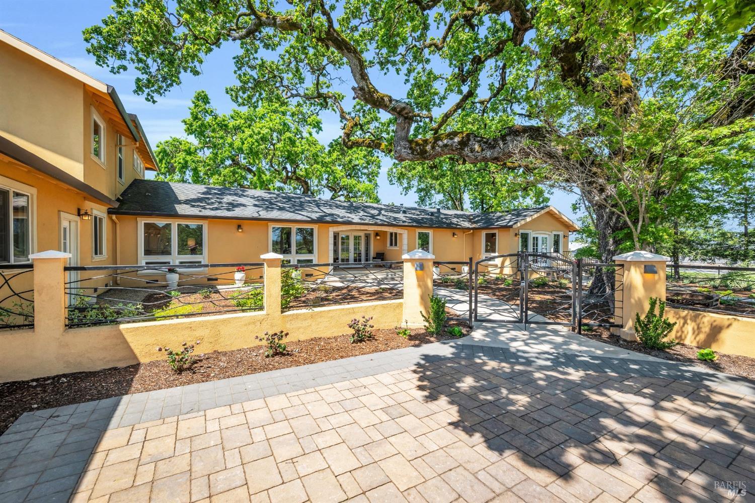 Detail Gallery Image 57 of 79 For 3950 Black Oak Dr, Santa Rosa,  CA 95401 - 4 Beds | 4/1 Baths