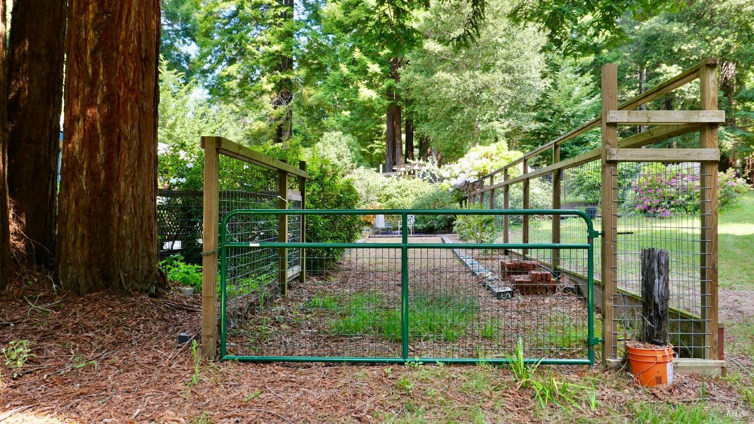 Detail Gallery Image 28 of 47 For 32391 Mill Creek Dr, Fort Bragg,  CA 95437 - 3 Beds | 2 Baths