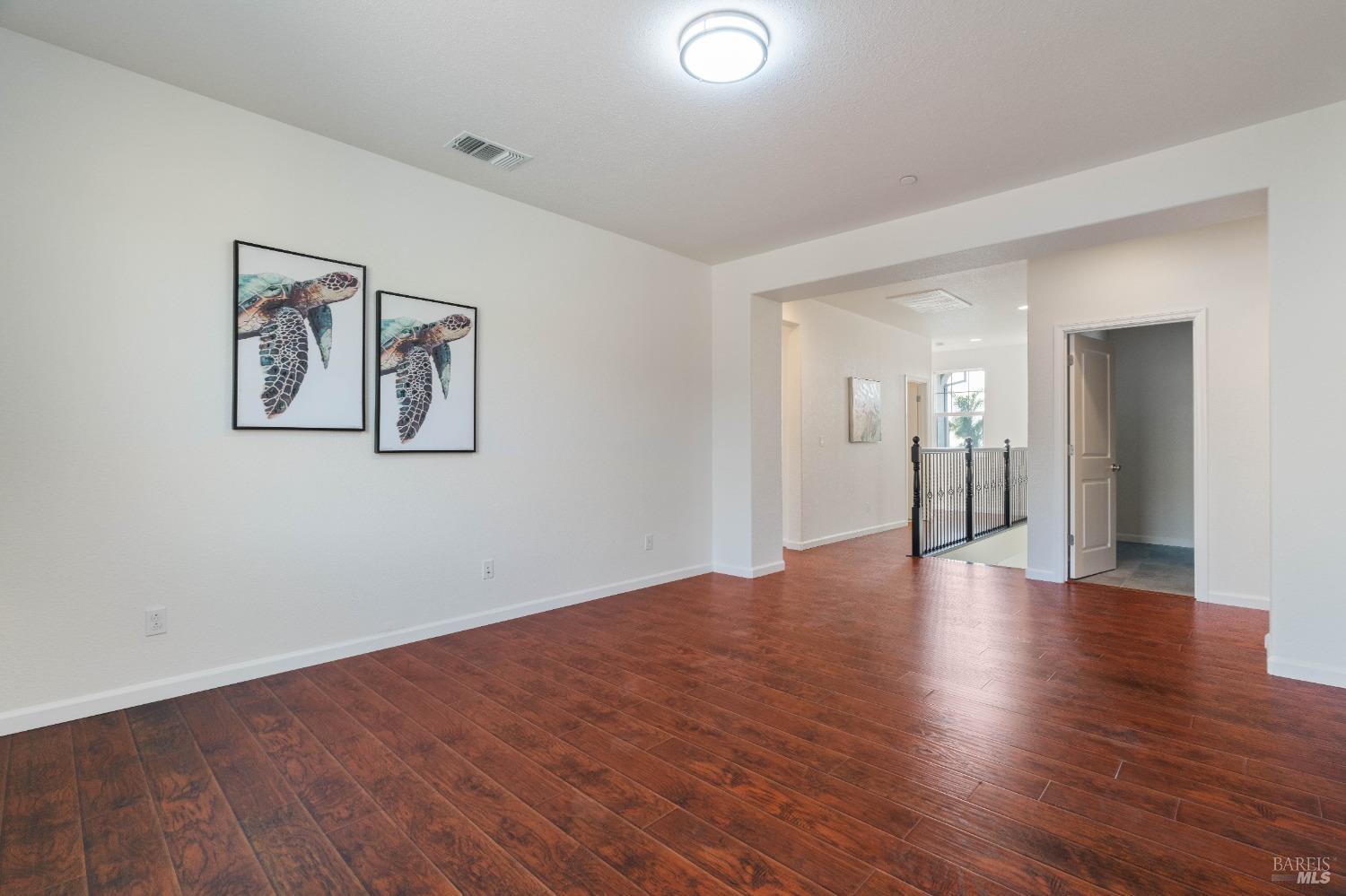 Detail Gallery Image 19 of 51 For 2326 Ray Venning Ct, Fairfield,  CA 94533 - 4 Beds | 3/1 Baths