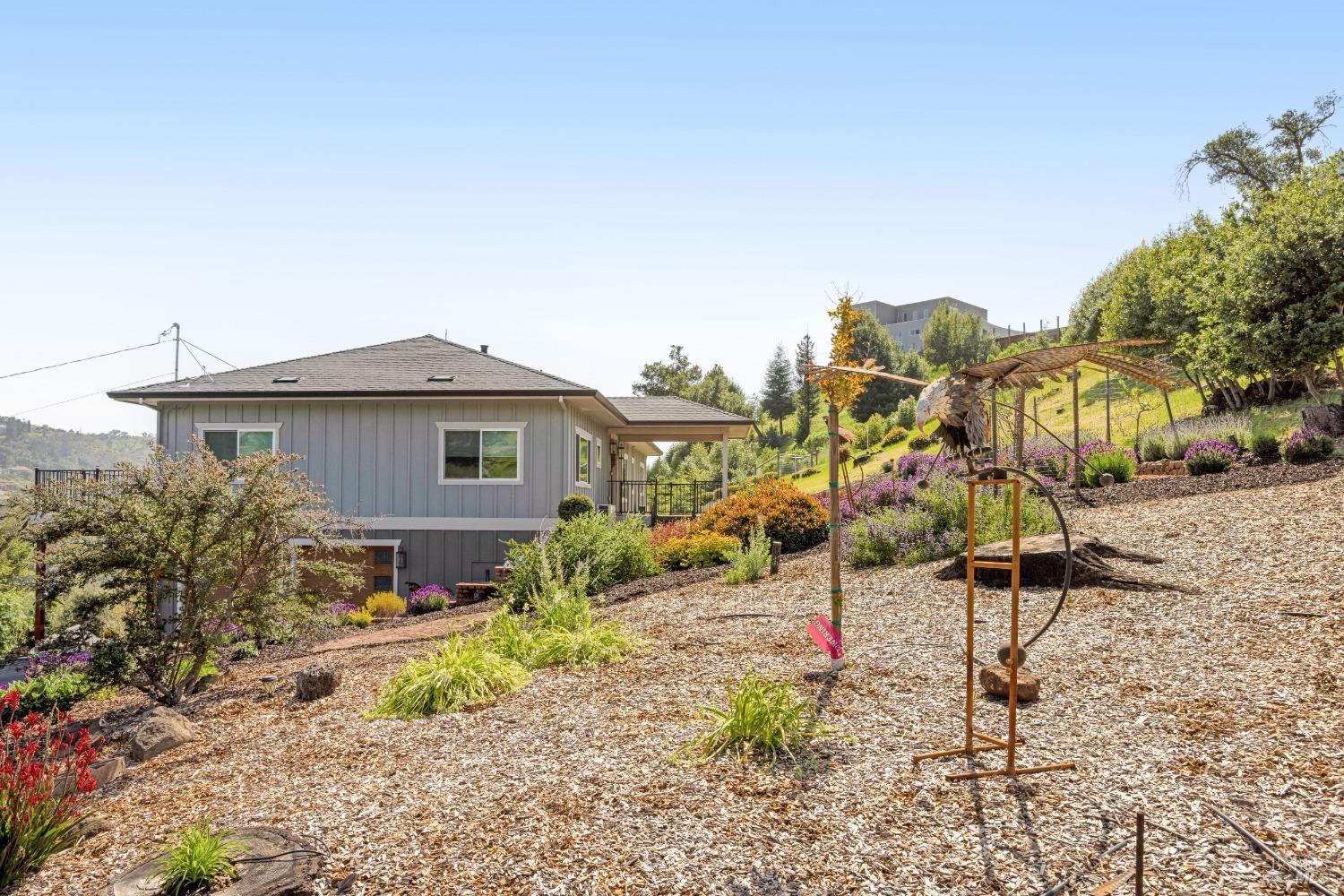 Detail Gallery Image 49 of 65 For 1393 Michele Way, Santa Rosa,  CA 95404 - 3 Beds | 3 Baths