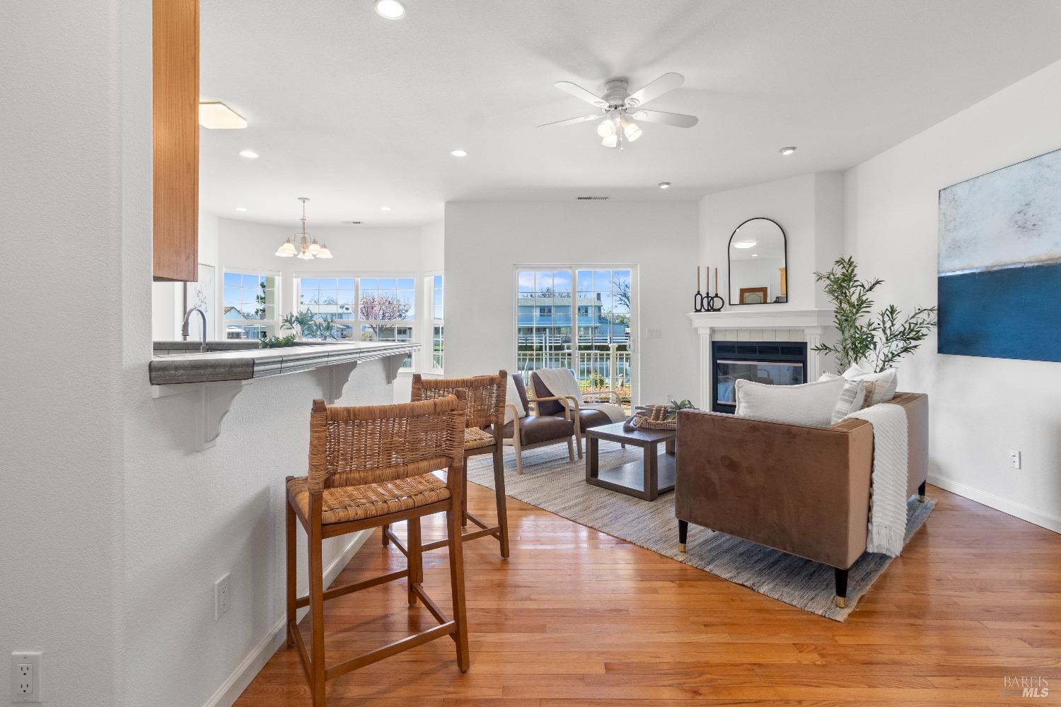 Detail Gallery Image 3 of 47 For 3193 Saint Francis Dr, Lakeport,  CA 95453 - 3 Beds | 2 Baths