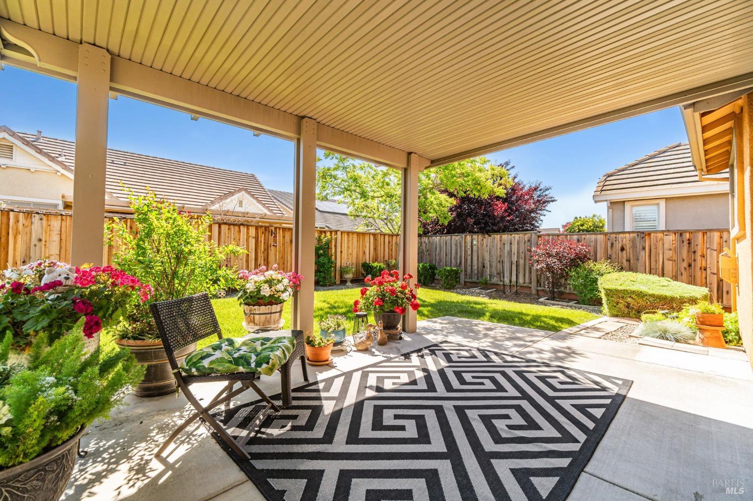 Red Sunset Court, Vacaville, California image 29