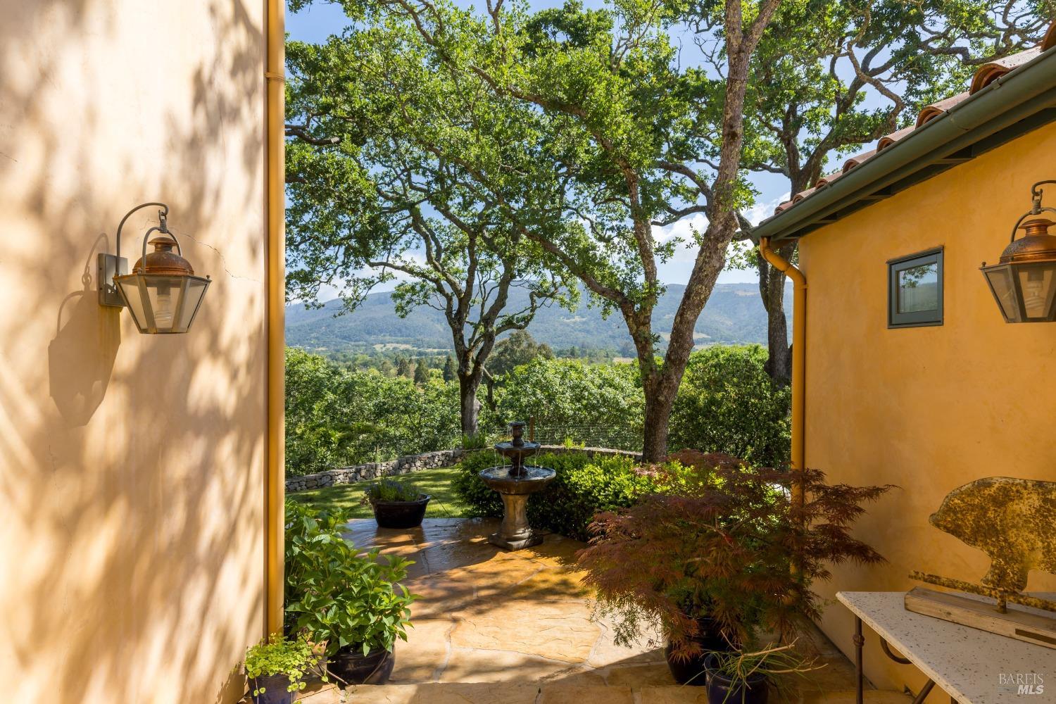 Detail Gallery Image 43 of 61 For 15244 Arnold Dr, Glen Ellen,  CA 95442 - 5 Beds | 5/1 Baths