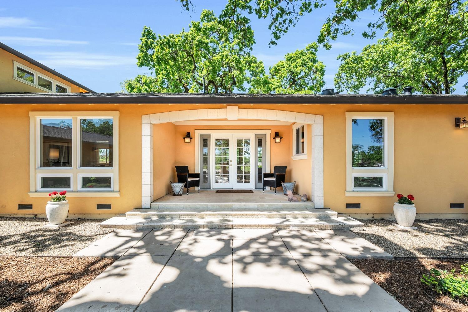 Detail Gallery Image 60 of 79 For 3950 Black Oak Dr, Santa Rosa,  CA 95401 - 4 Beds | 4/1 Baths