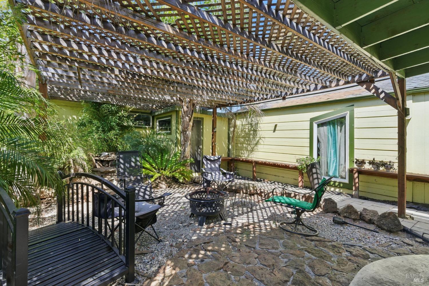 Detail Gallery Image 28 of 59 For 2322 Georgia St, Vallejo,  CA 94590 - 3 Beds | 2 Baths