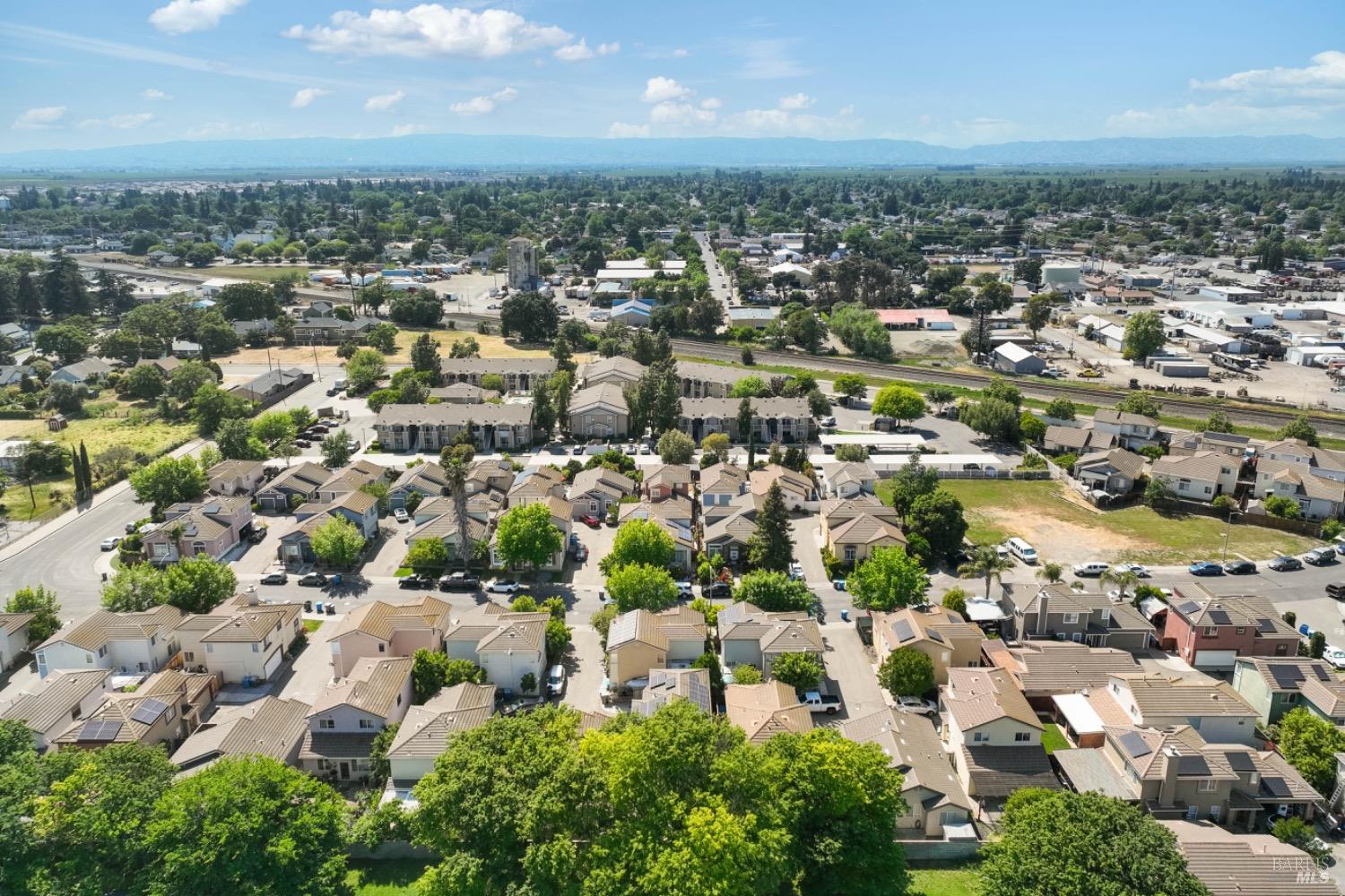 La Esperanza Drive, Dixon, California image 41