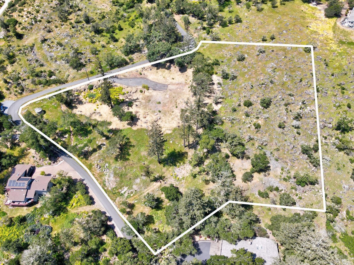 Detail Gallery Image 19 of 25 For 3577 Deer Trail Rd, Santa Rosa,  CA 95404 - – Beds | – Baths