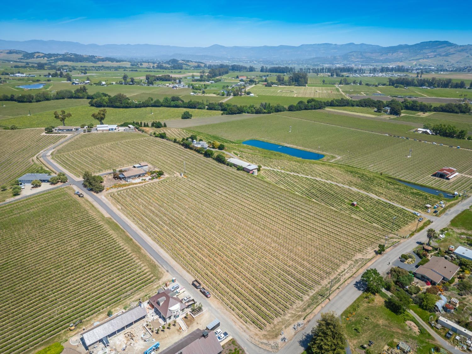 Detail Gallery Image 10 of 60 For 1150 Bayview Ave, Napa,  CA 94559 - 3 Beds | 2 Baths