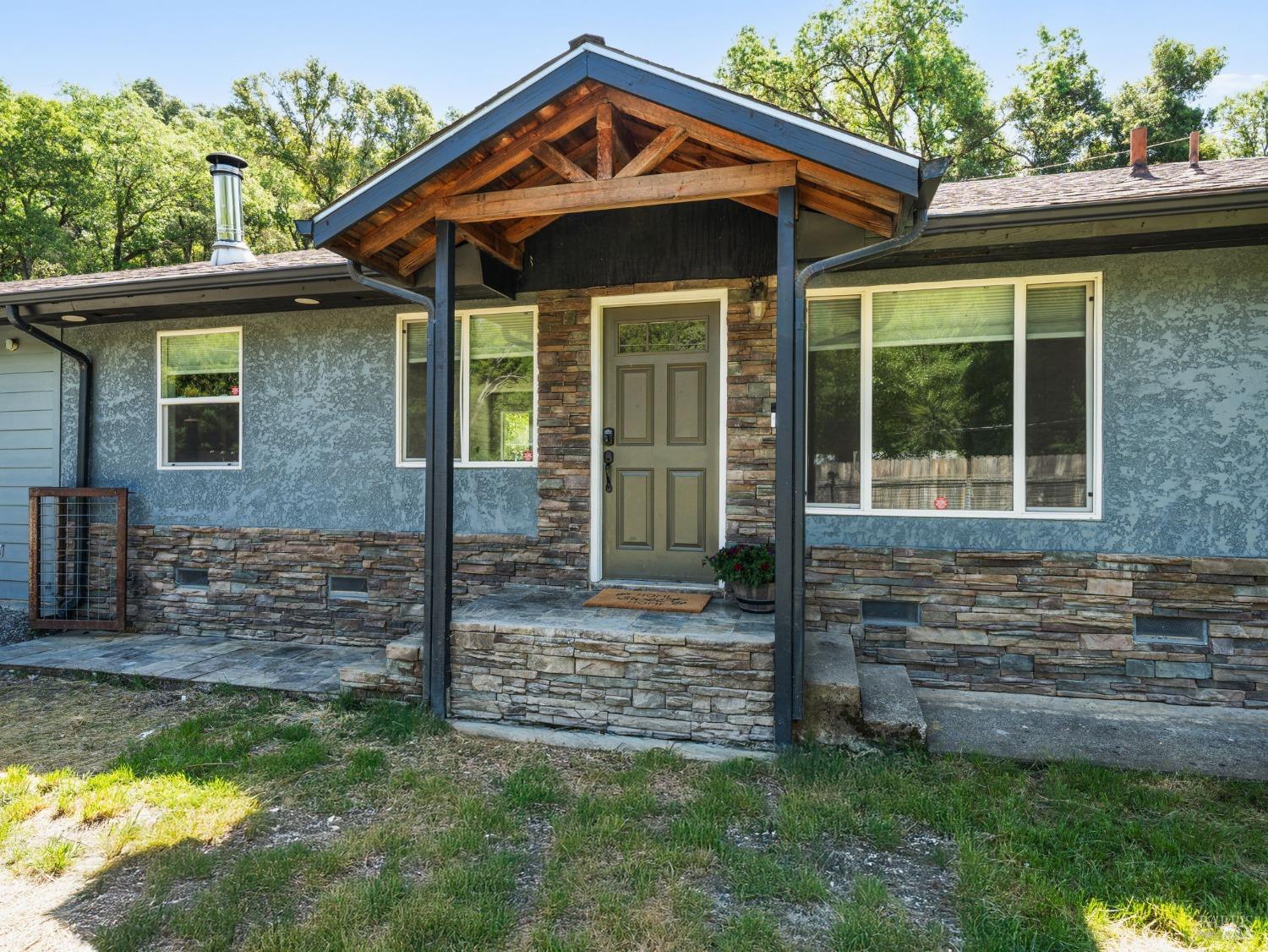 Detail Gallery Image 1 of 27 For 1901 Road B Unkn, Redwood Valley,  CA 95470 - 3 Beds | 2 Baths