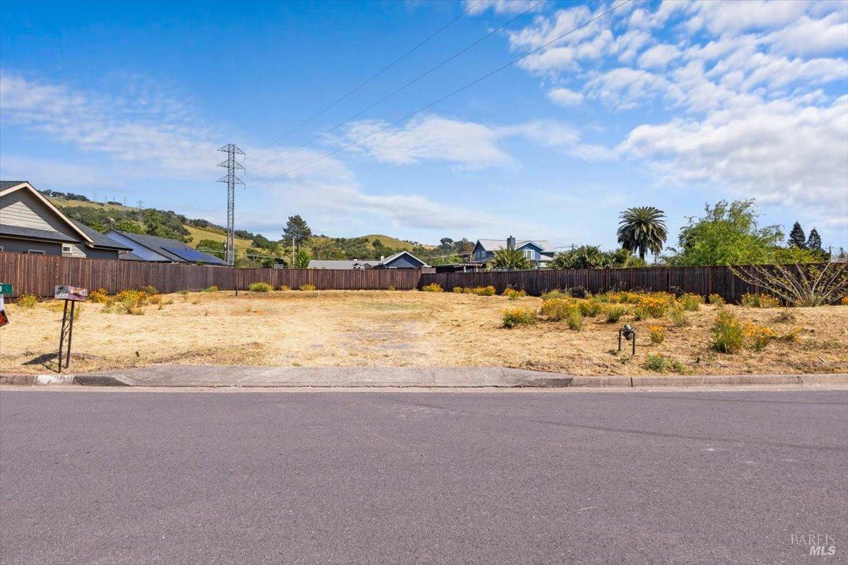 Detail Gallery Image 13 of 14 For 160 Dorchester Ct, Santa Rosa,  CA 95403 - – Beds | – Baths