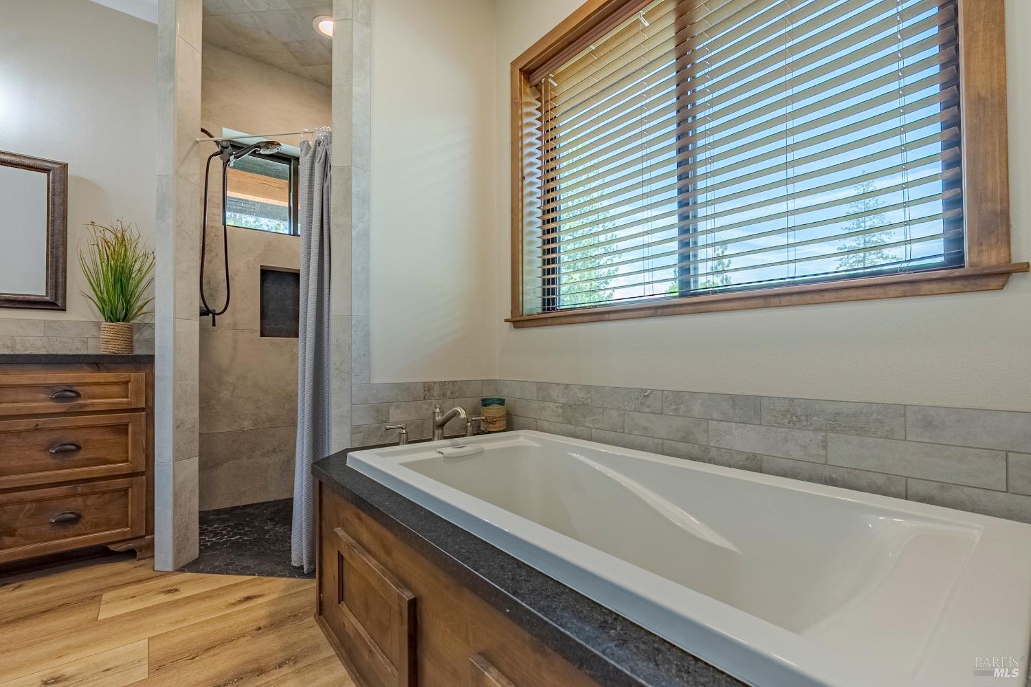 Detail Gallery Image 53 of 85 For 4870 Usona Rd, Mariposa,  CA 95338 - 2 Beds | 2 Baths