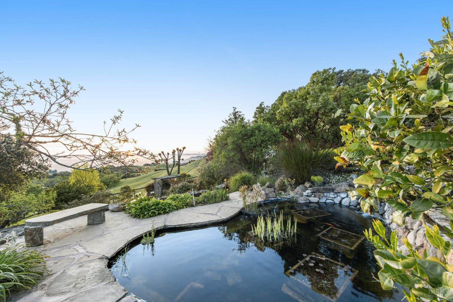Detail Gallery Image 69 of 95 For 6960 Round Oak Rd, Penngrove,  CA 94951 - 3 Beds | 3 Baths