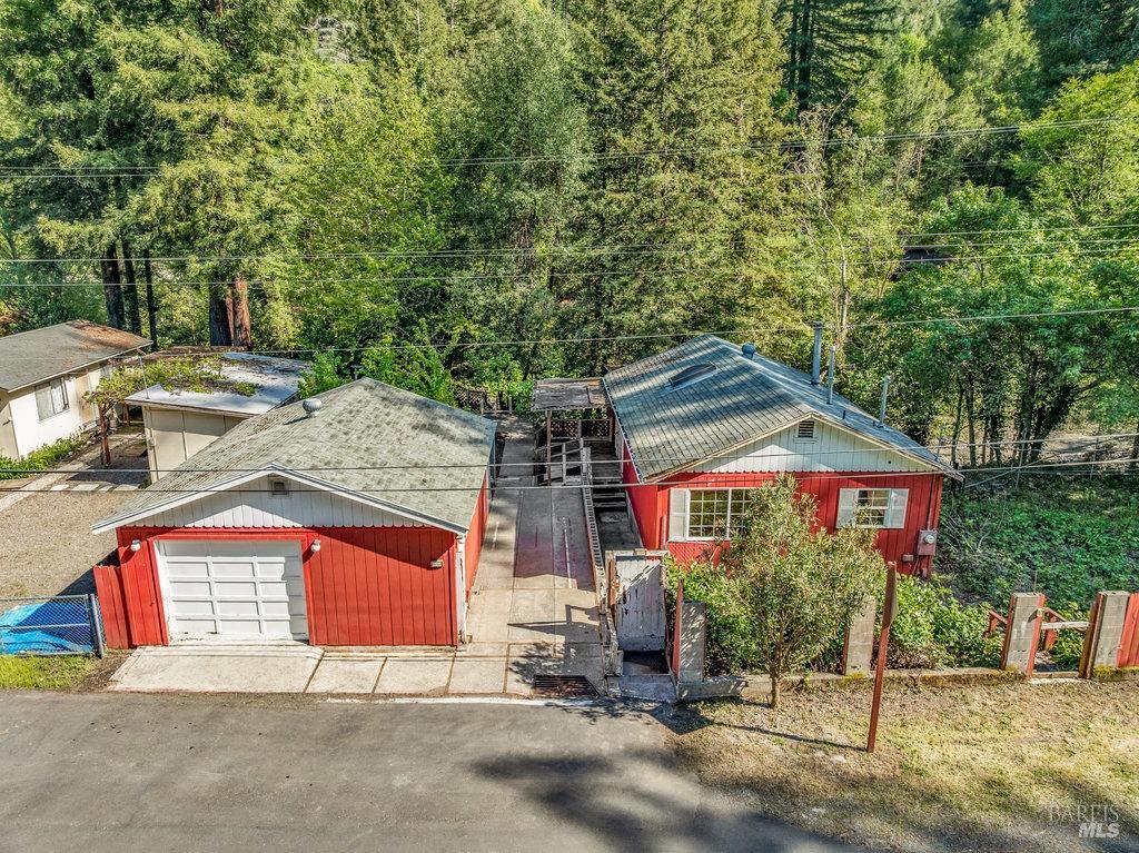 Detail Gallery Image 2 of 36 For 5944 Cazadero Hwy, Cazadero,  CA 95421 - 2 Beds | 2 Baths