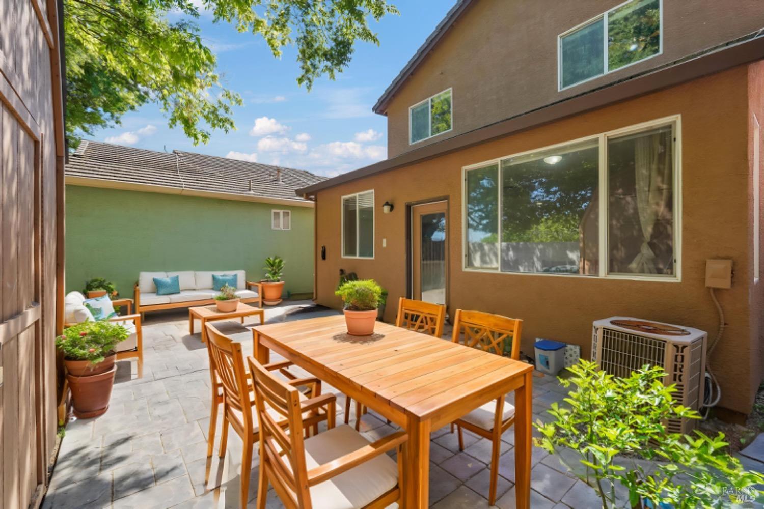 La Esperanza Drive, Dixon, California image 38